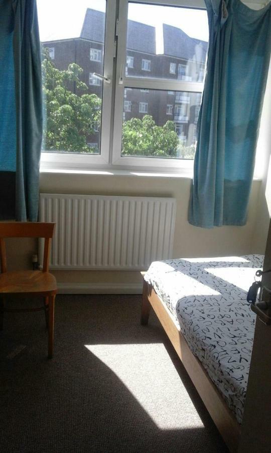 Guest house Central Near Eye London