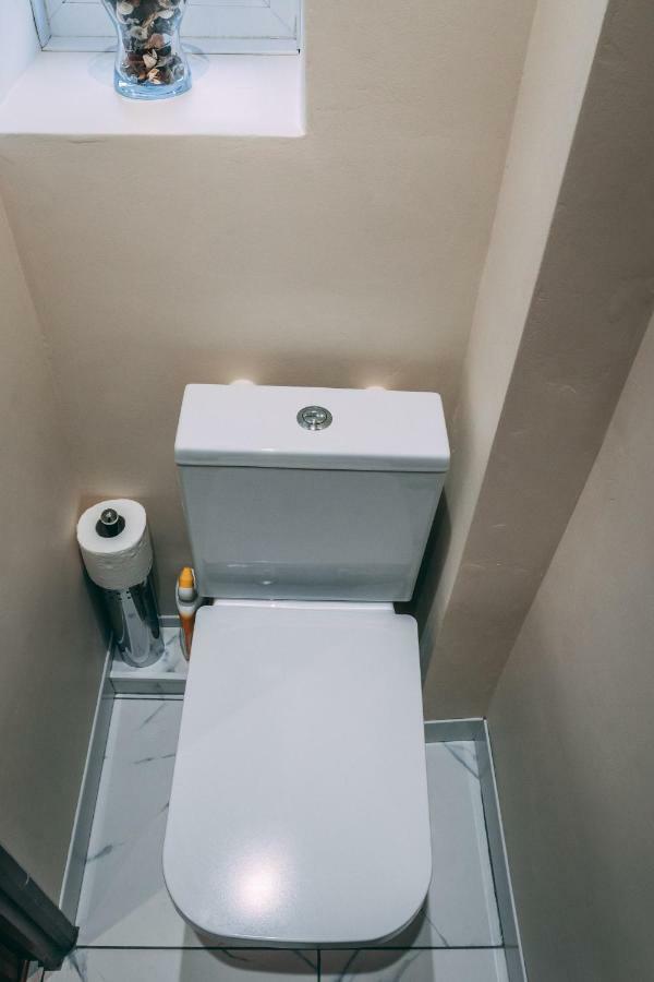Quality Stay,2 Bed Near The Centre, 2min Walk From Metro Station Leilighet *