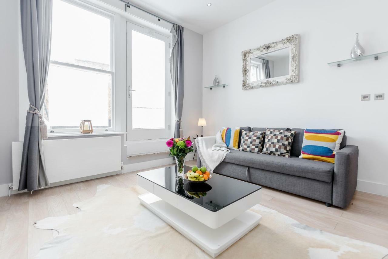 Wandsworth Terrace Apartment *
