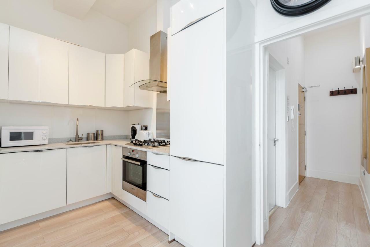 Wandsworth Terrace Apartment London