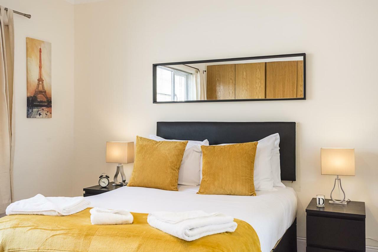 Nhs Workers Accommodation In South Kensington 19A *