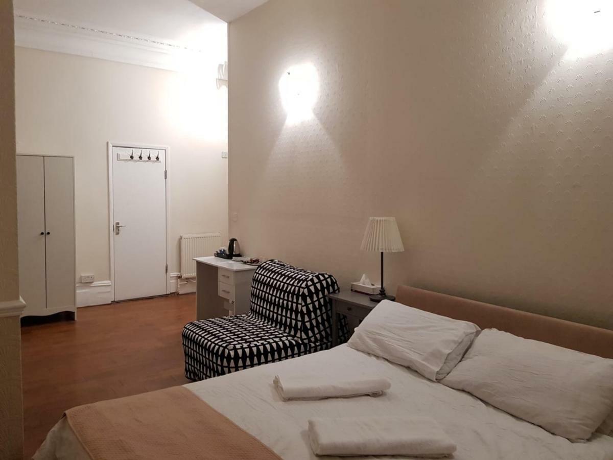 Bed & Breakfast Tourian Lounge Hotel 3*