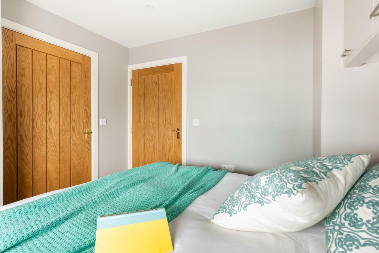 The Norfolk Maisonette - Lovely 4bdr Mews Londen