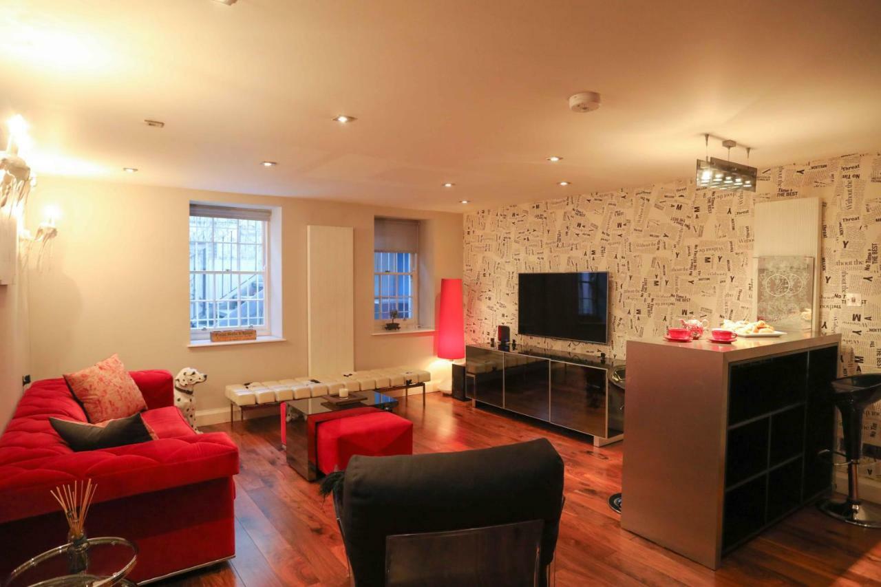 Lovely 2 Bed Garden Flat Warren Street Appartement Londen