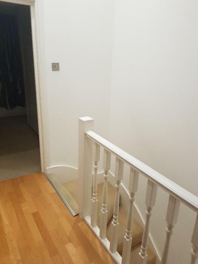 London Apartments *
