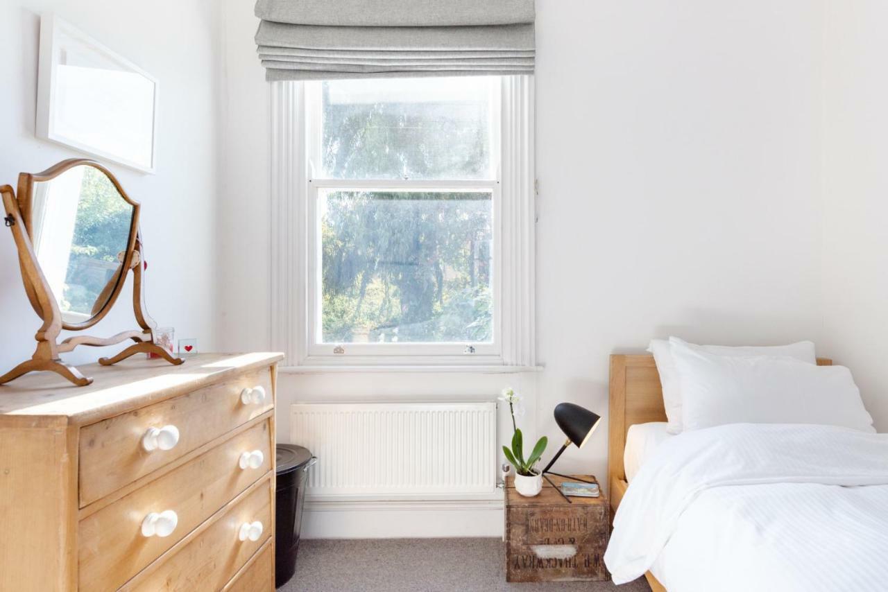 Gorgeous, 4 Bed Victorian House In Dollis Hill * Londen
