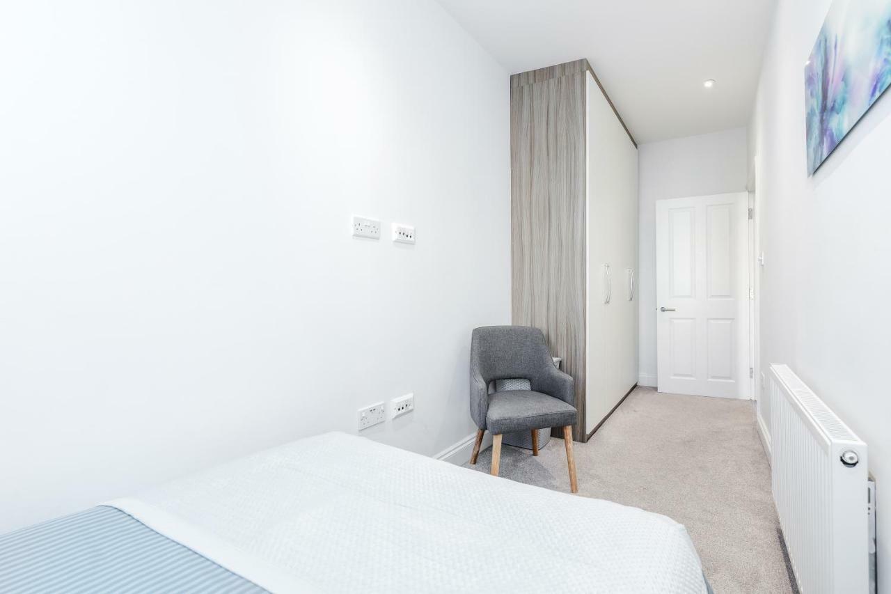 Bright & Modern 2-bed Notting Hill Apartamento Londres