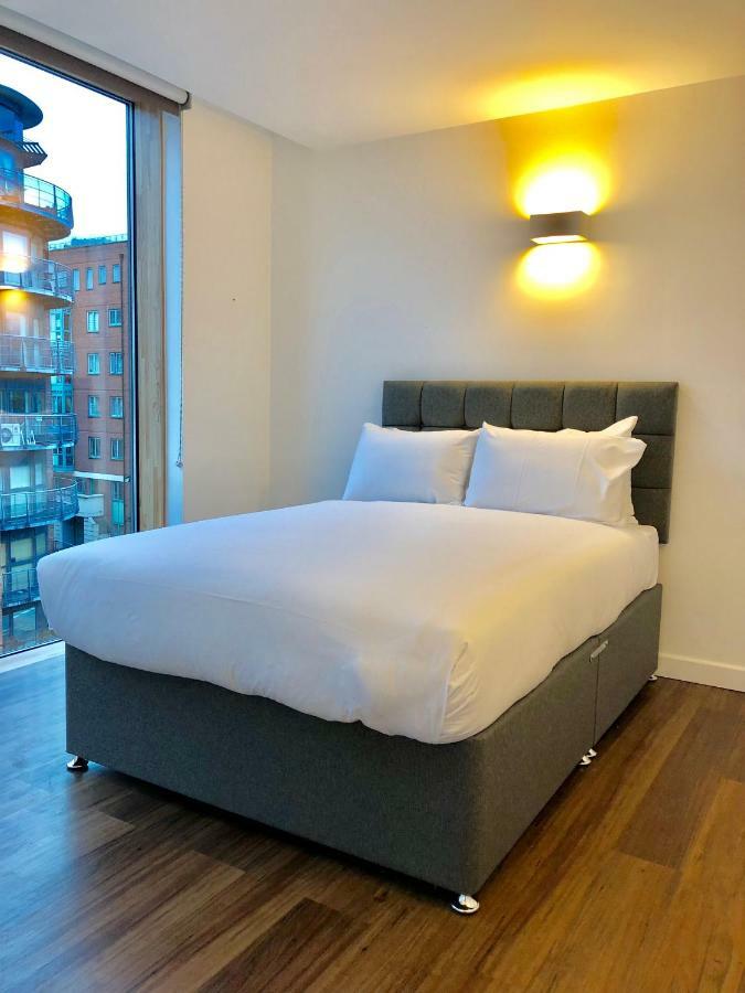 Apartment Stylish Apartments In Victoria & Westminster