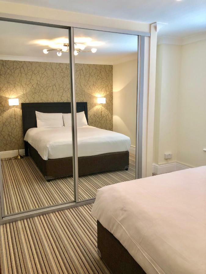 Stylish Apartments In Victoria & Westminster London