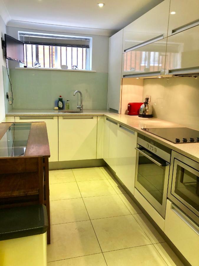 Stylish Apartments In Victoria & Westminster