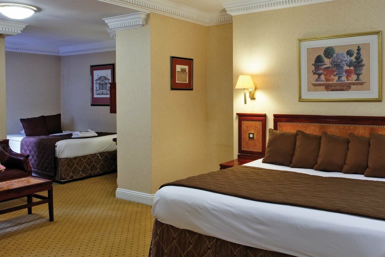 Grange Clarendon Hotel 4*
