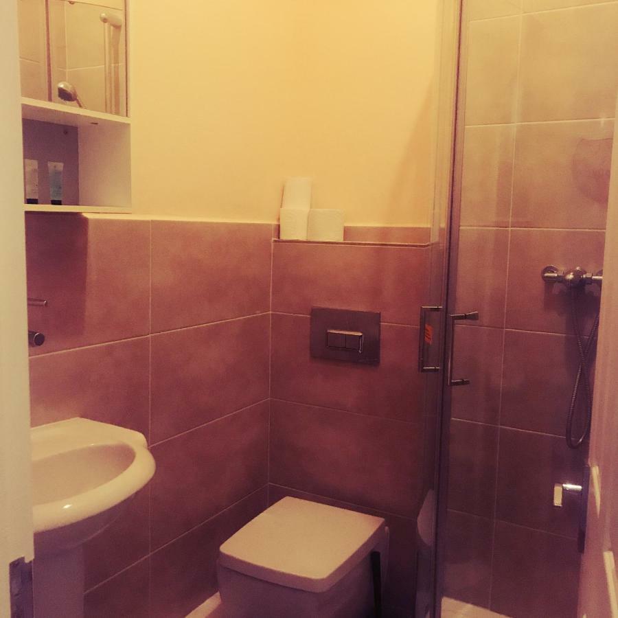 Bed & Breakfast Tourian Lounge Hotel