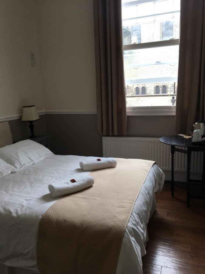 Bed & Breakfast Tourian Lounge Hotel 3*