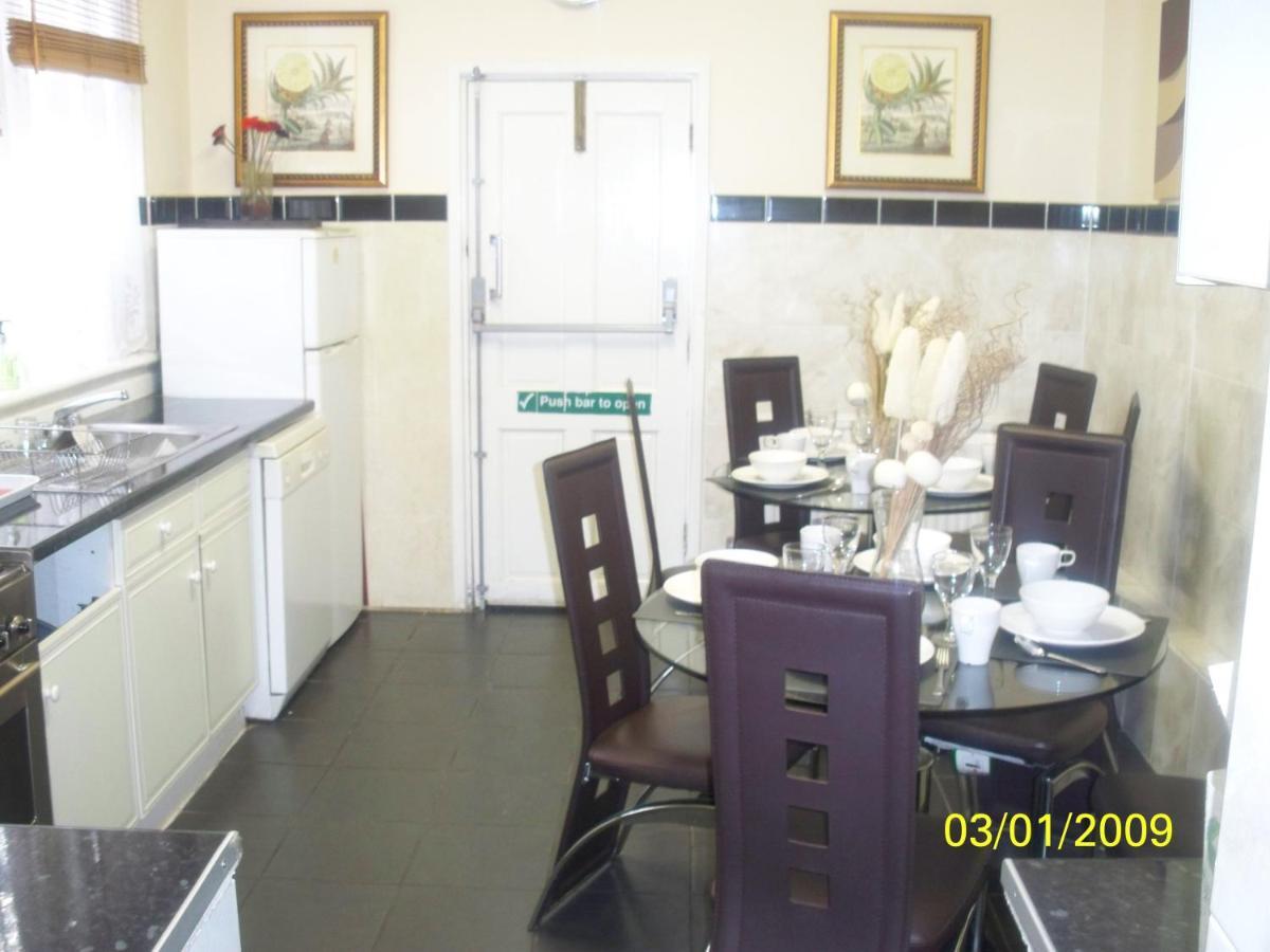 Guest house Old Friends 2*