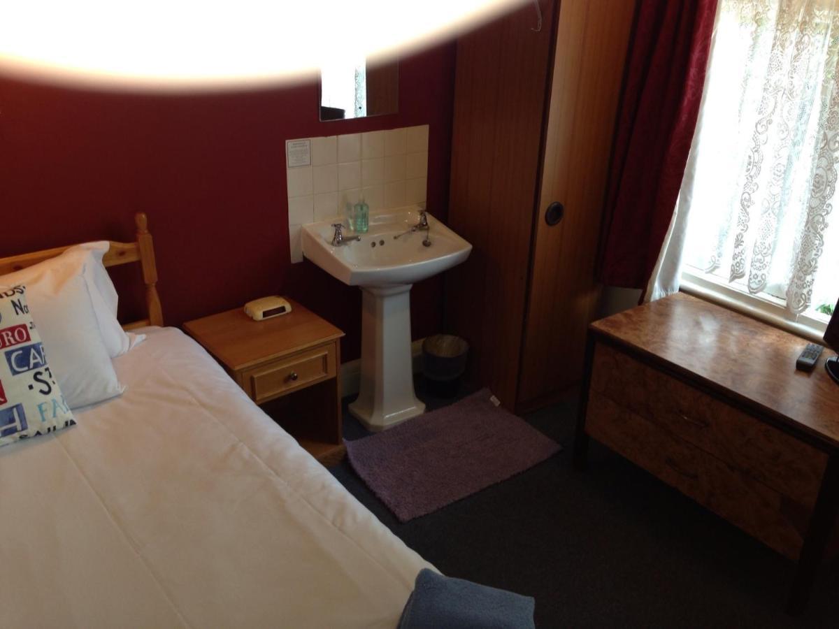 What are the best hotels near London Eye? Apartment