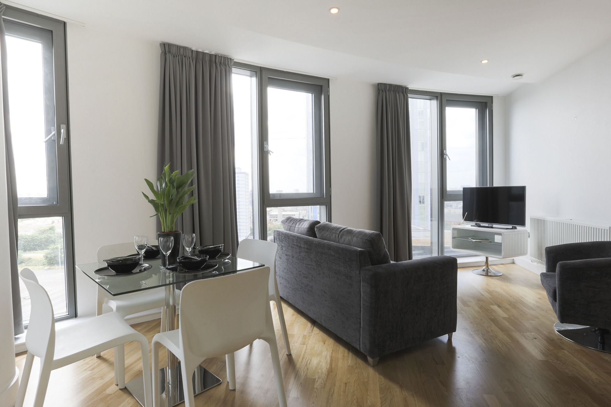 Belvedere Olympic One Eighty Apartment