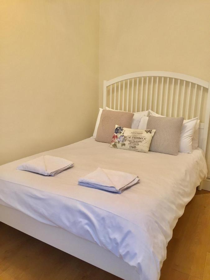 Stylish Apartments In Victoria & Westminster * London