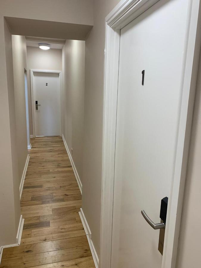 Spacious King Bed Near Denmark Hill Station * Londres
