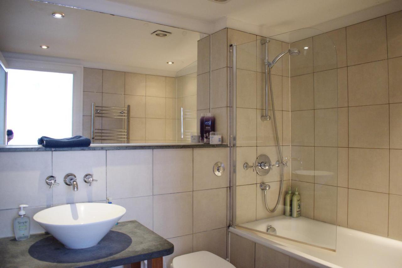 Westbourne Terrace Apartment