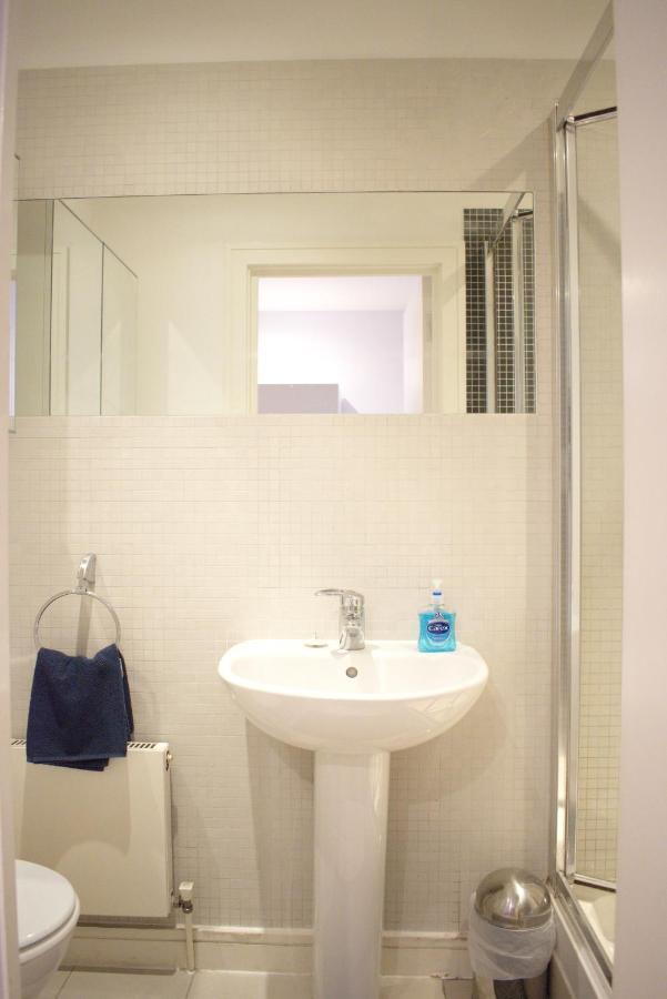 Apartment Westbourne Terrace London