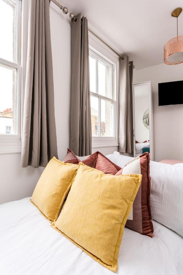Aparthotel Commercial City