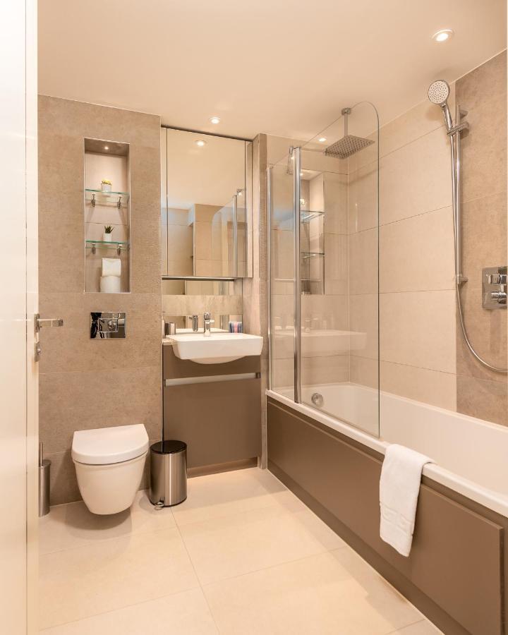 Lt Riverview East Greenwich Apartment London