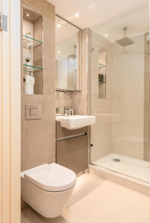 Lt Riverview East Greenwich Apartment London