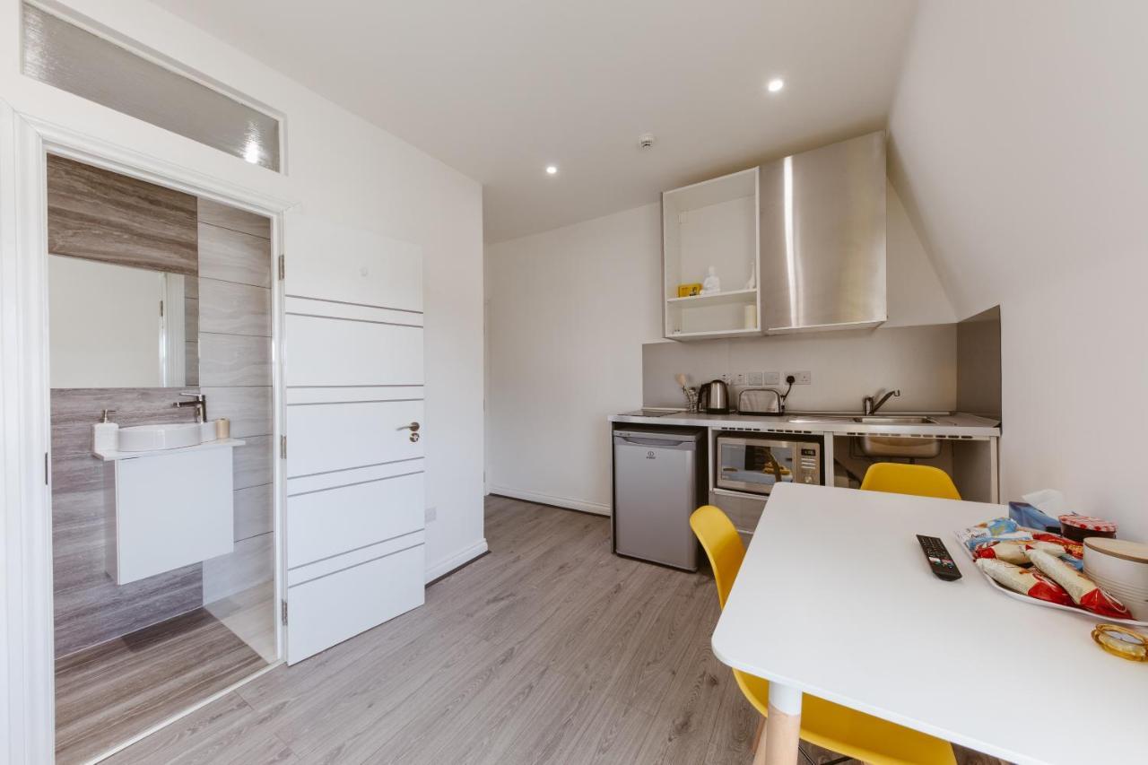 Apartment Rent Express Green Lane *