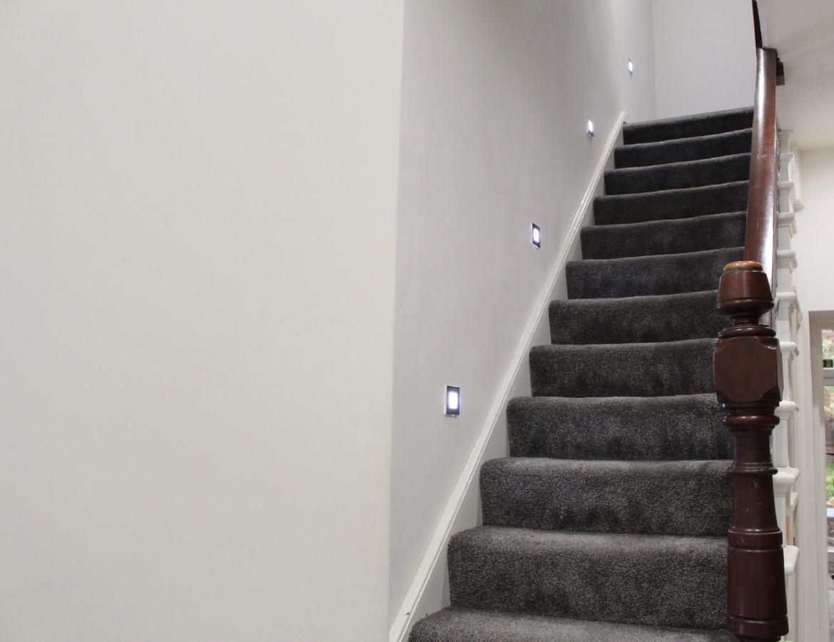 Apartment Rent Express Green Lane