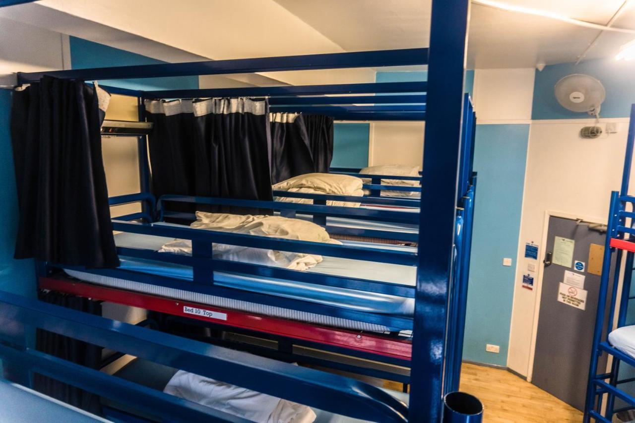Backpackers Youth 18 - 35 Years Old Only Hostal