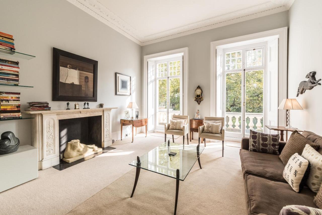 Warwick Square Apartment London