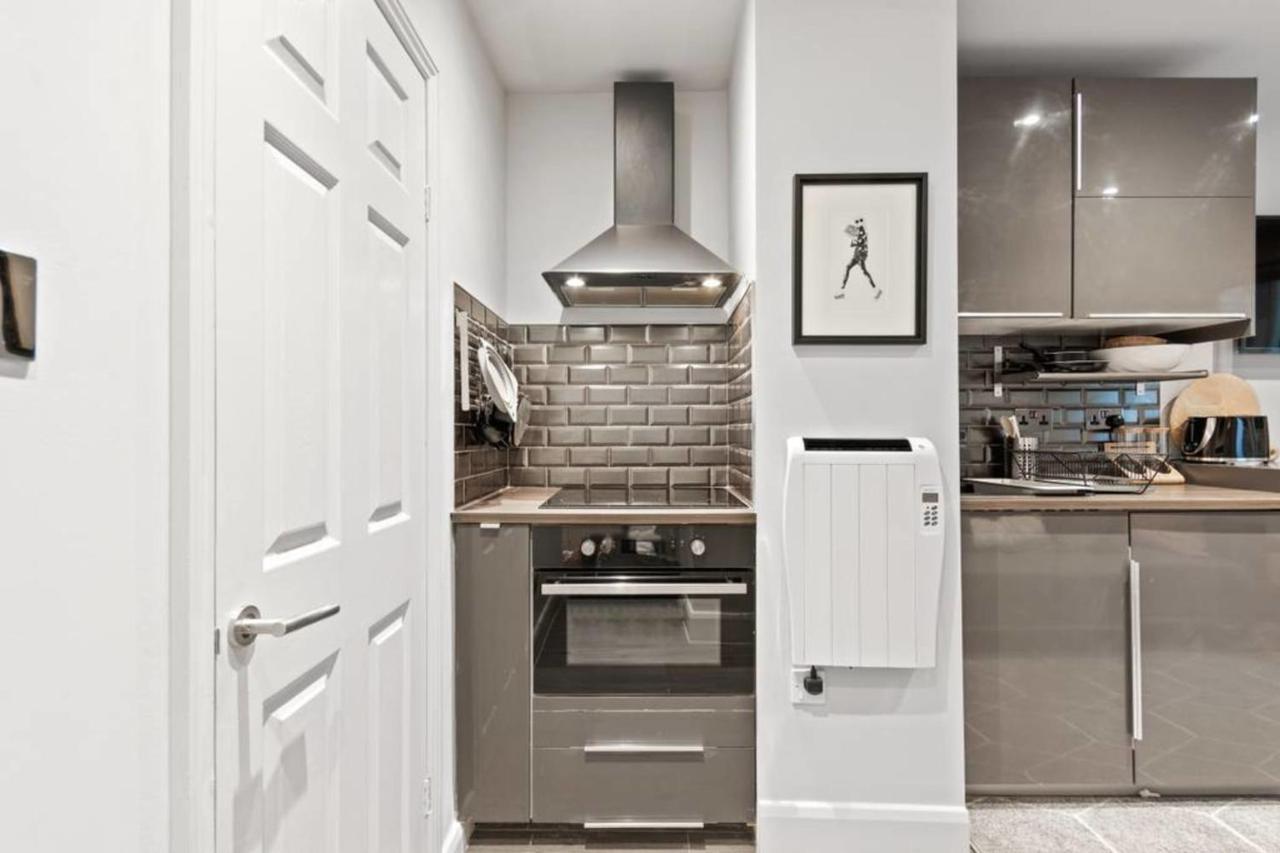 Apartment 73 Oakley Square London