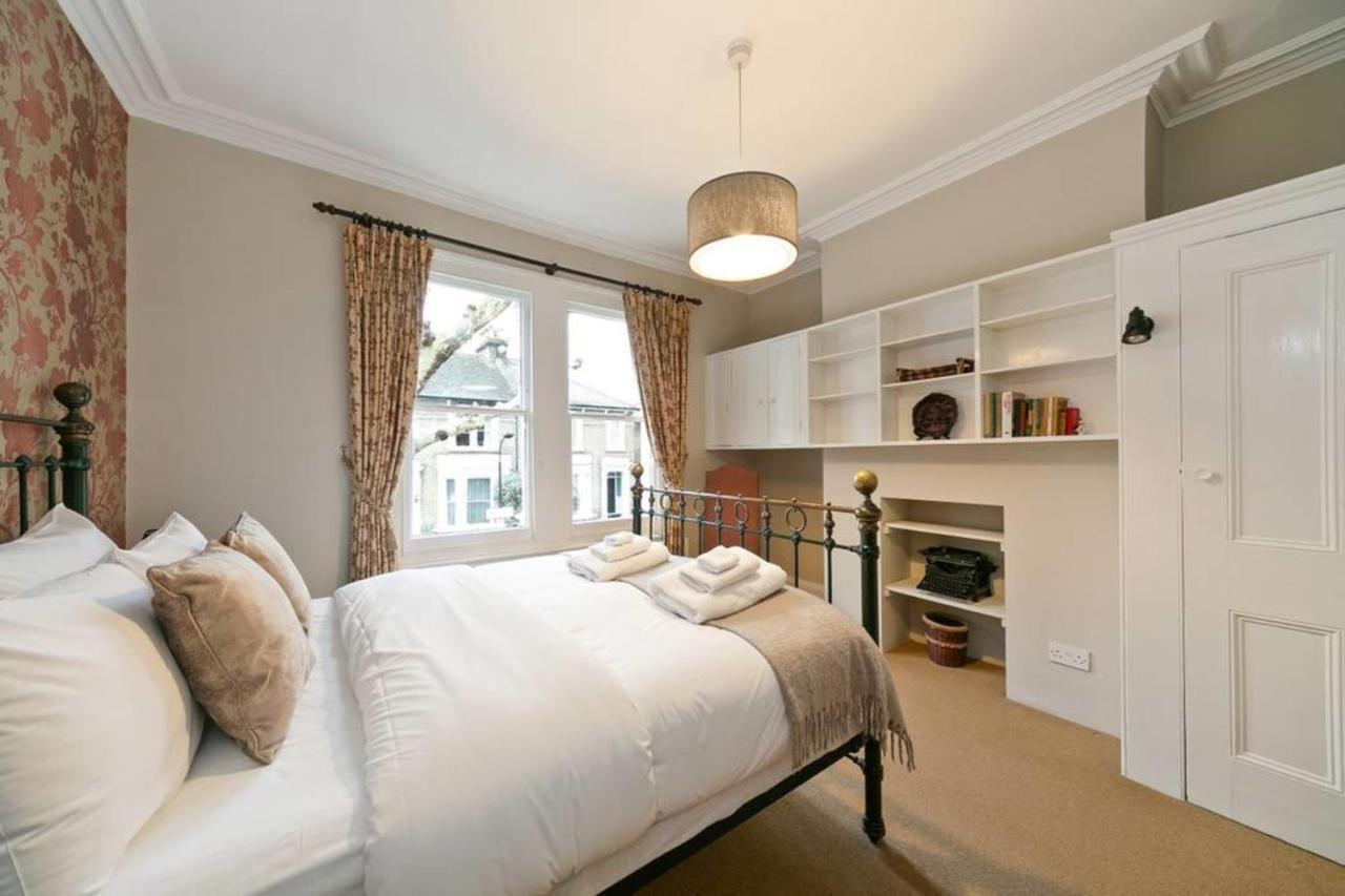 New Gorgeous 5 Bed Victorian House In Hammersmith London