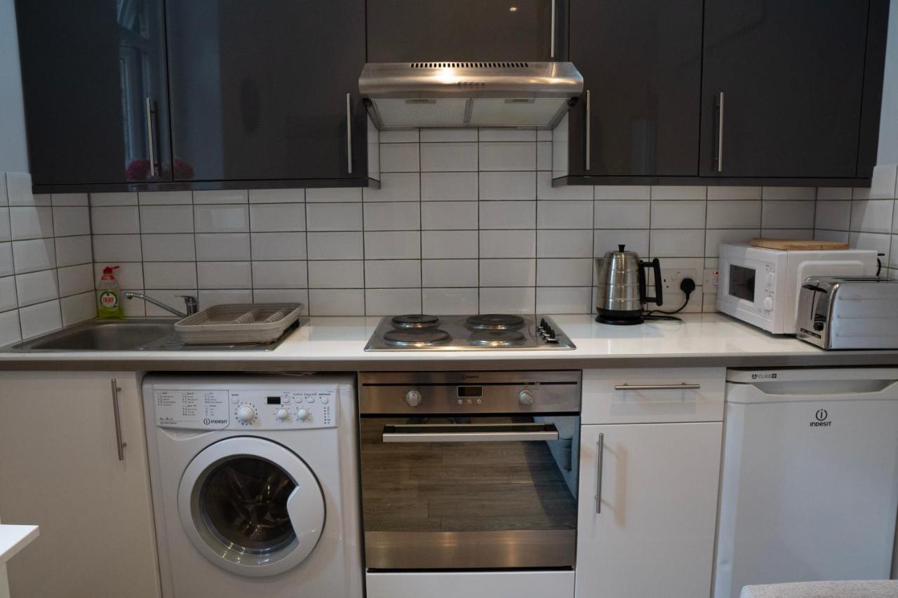 247 Eversholt Street Apartment London