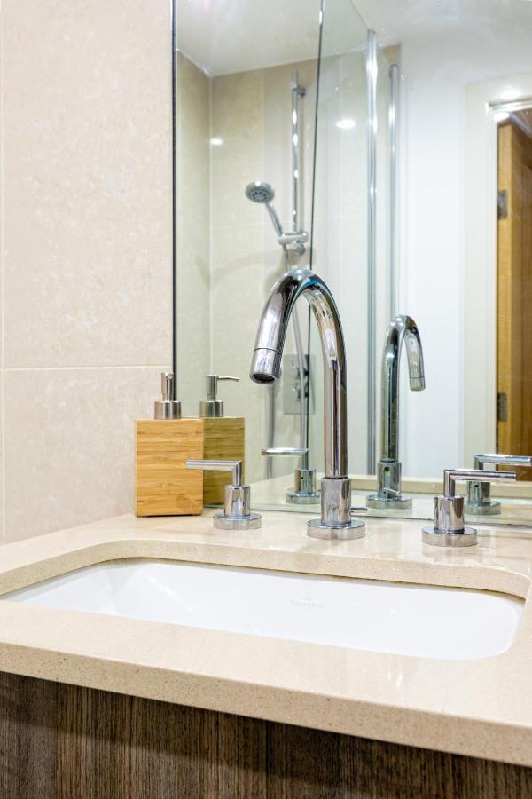 Riverside Balcony Apartments, 10 Minutes From Oxford Circus Apartamento *