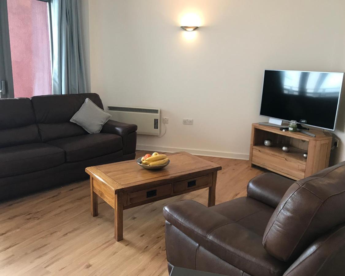 Apartment California Building London