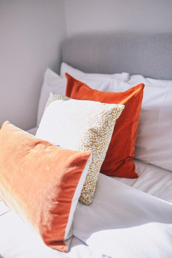 Apartment Authentic Battersea Experience *