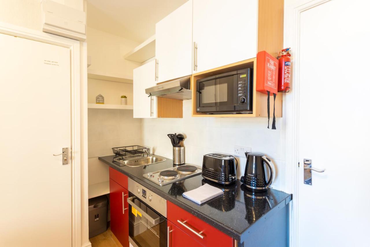 Modern 1 Bed Flat In West Kilburn By Queen's Park For 2 People Apartamento