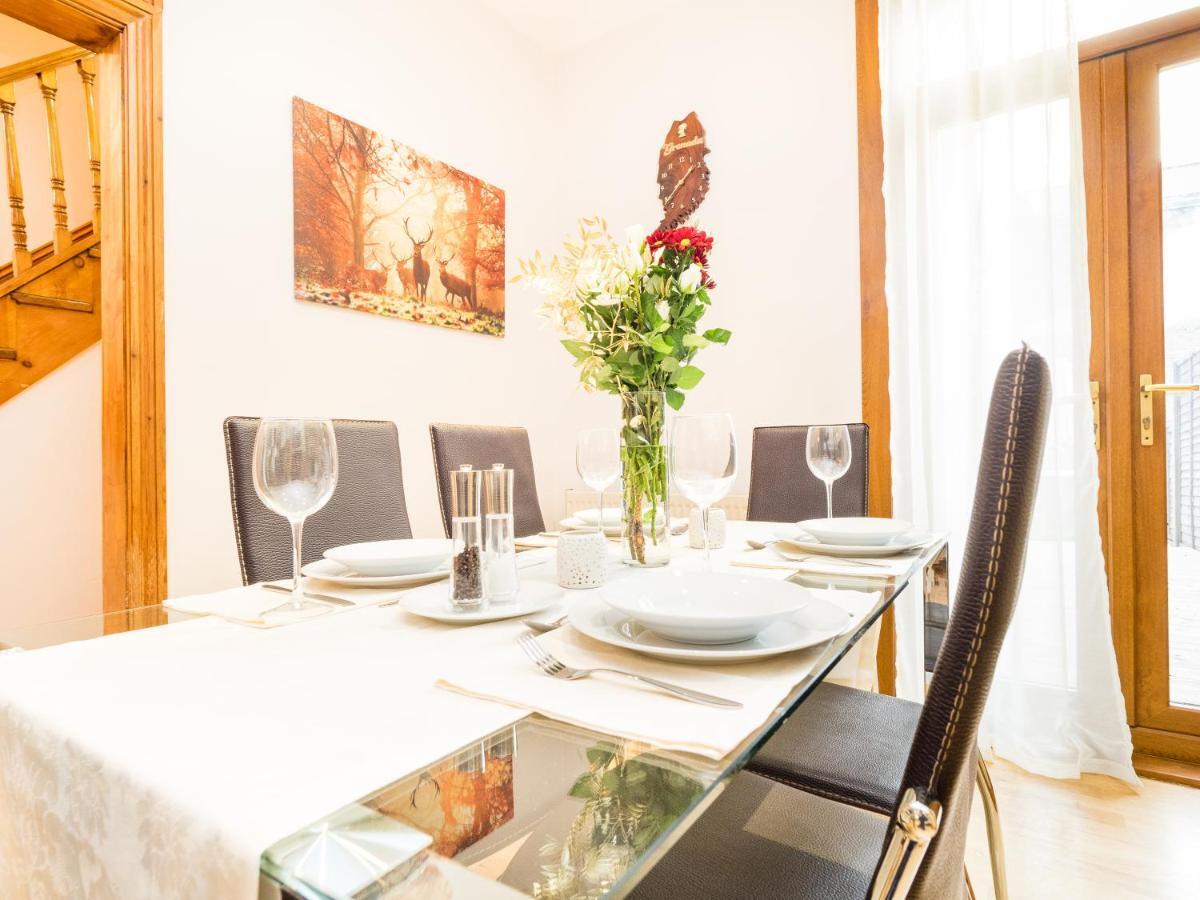Lt The Gate House Holiday home *
