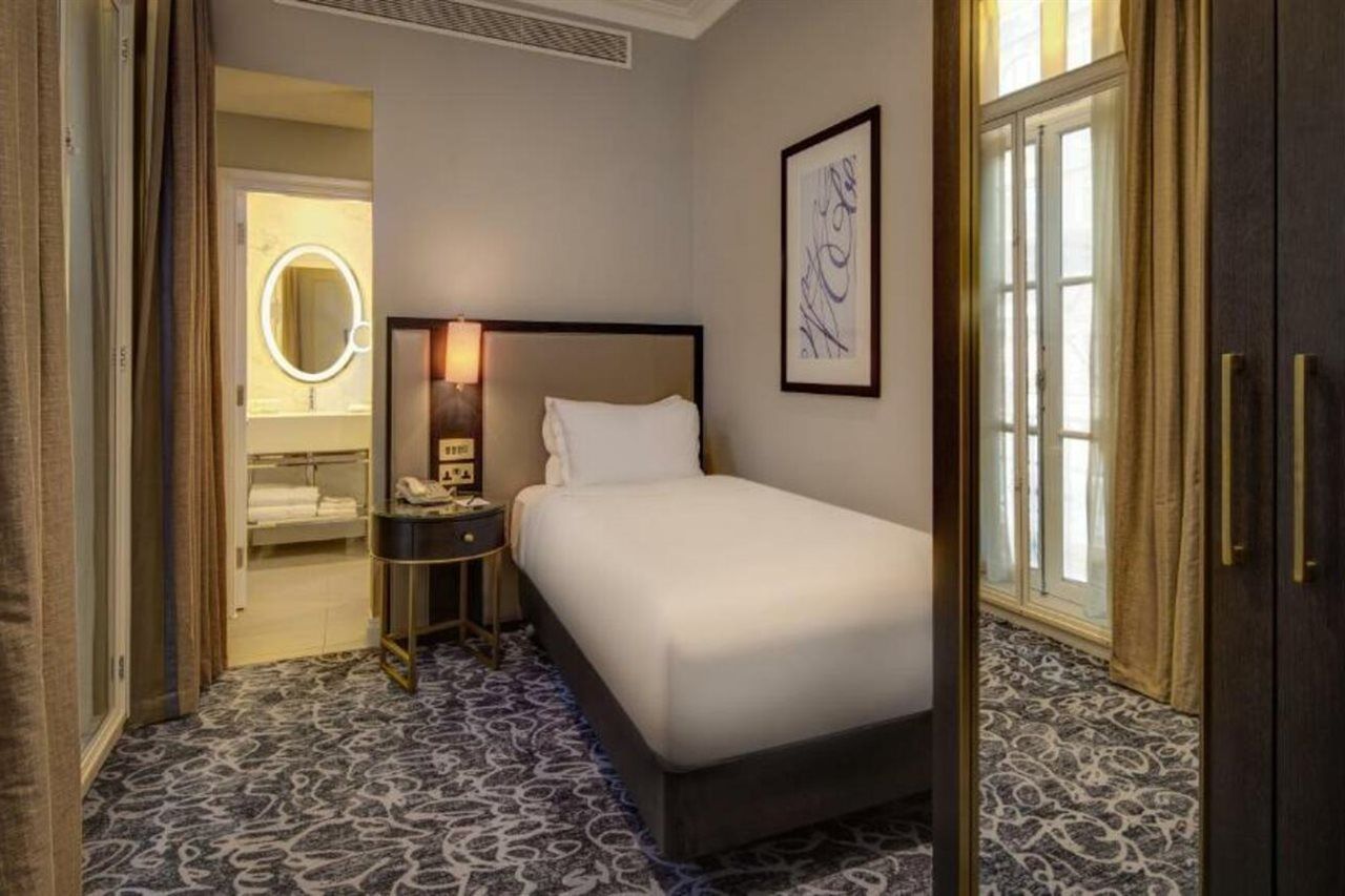 Hilton Euston 4* Londres