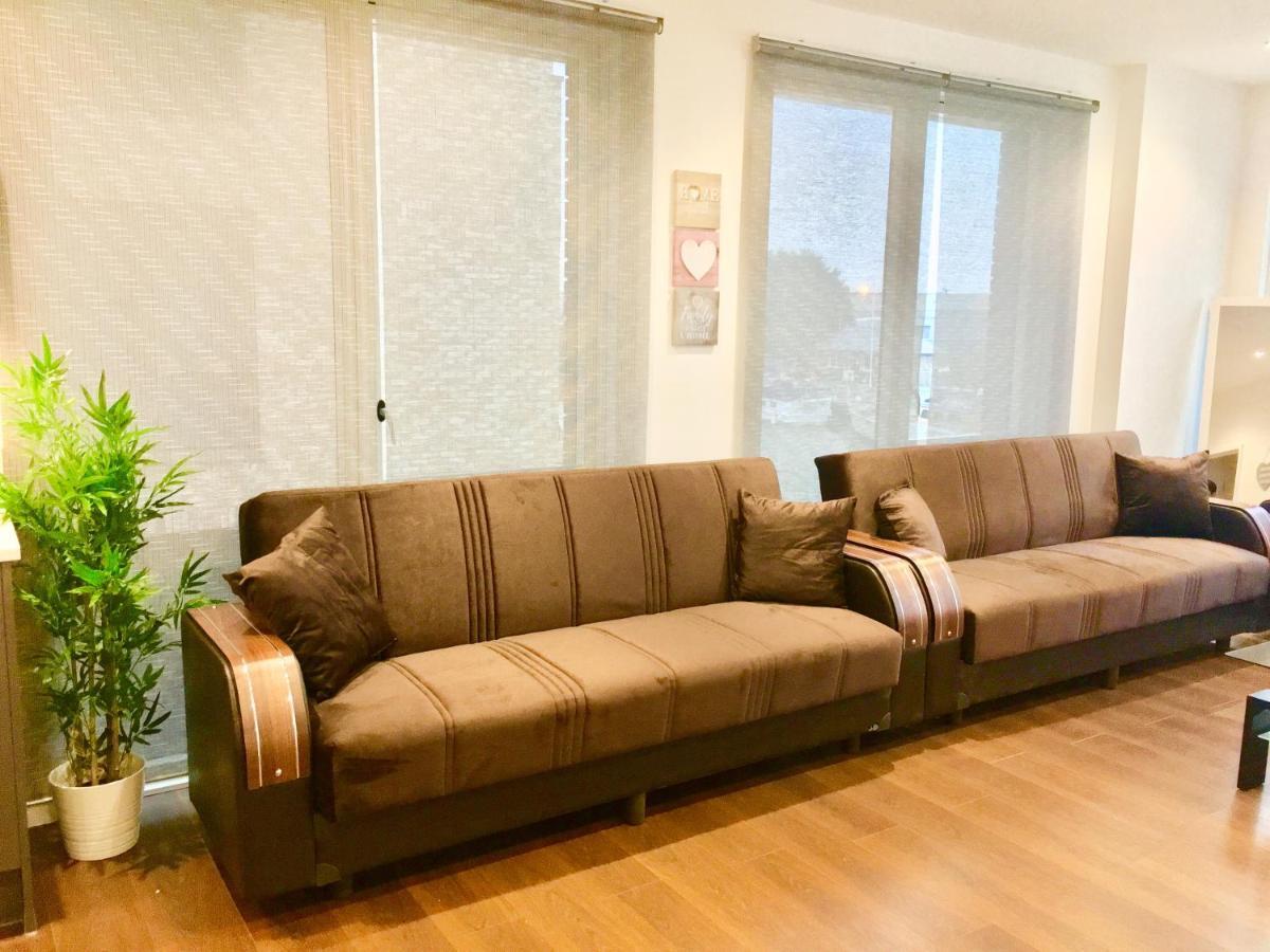 Excel 2 Bedrooms River View Appartement *