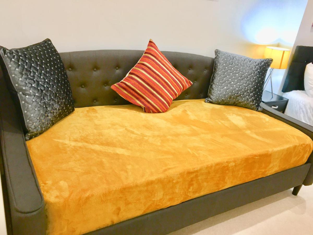 Excel 2 Bedrooms River View * Londen