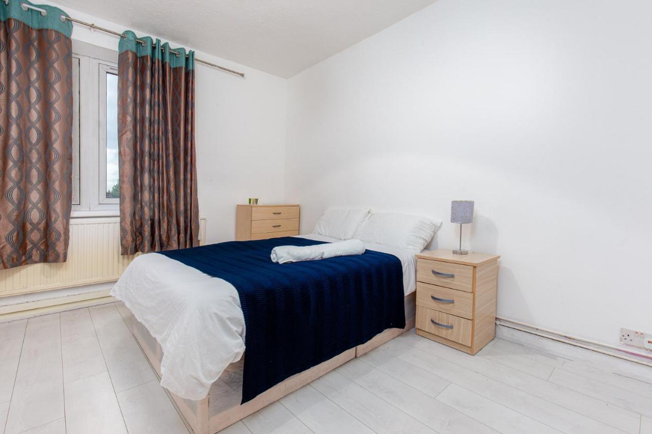 James Middleton House Guest house 3*