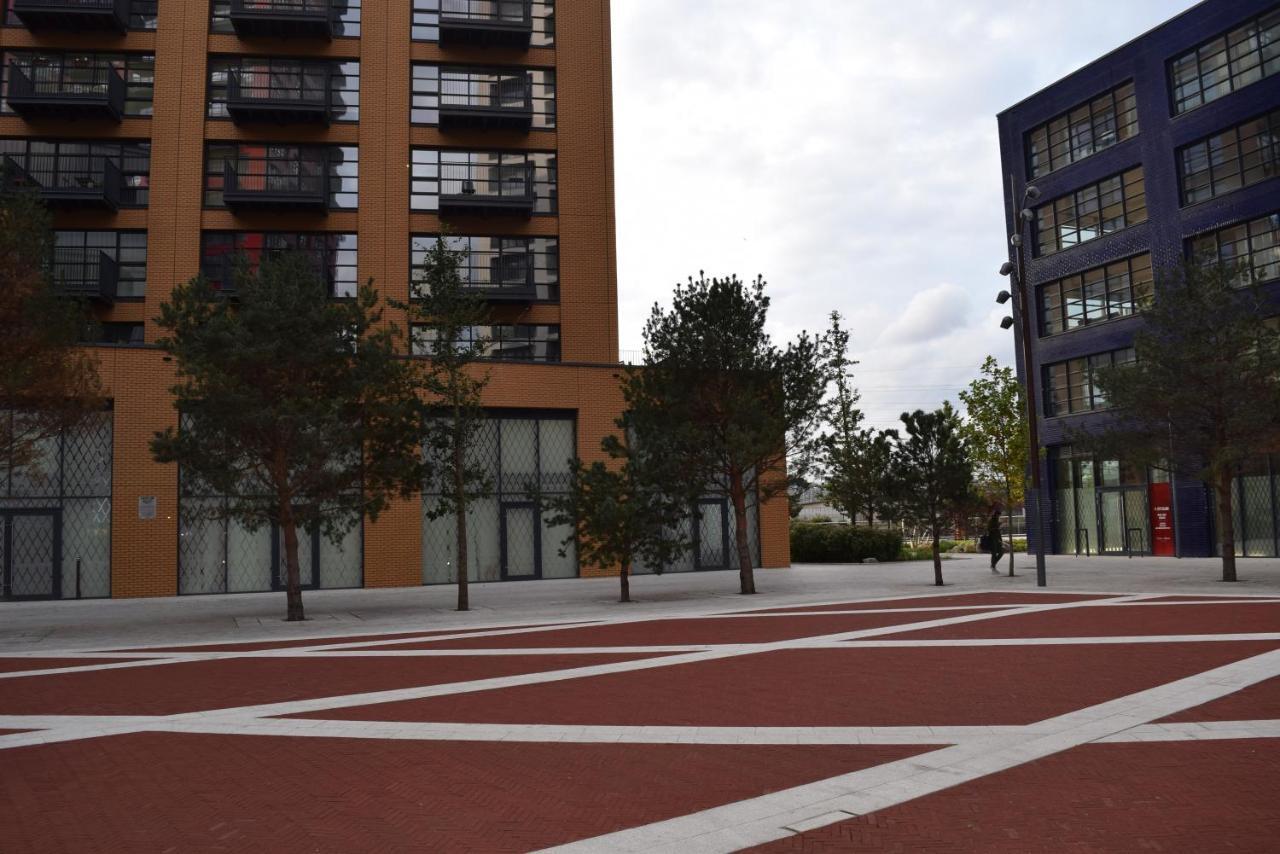 Island 3 Bedroom Luxury Apartments, Canary Wharf Apartment *