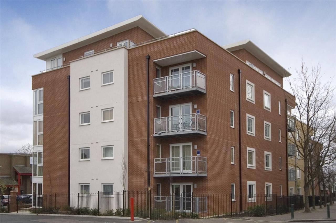 Modern Flat In A Great Location * London