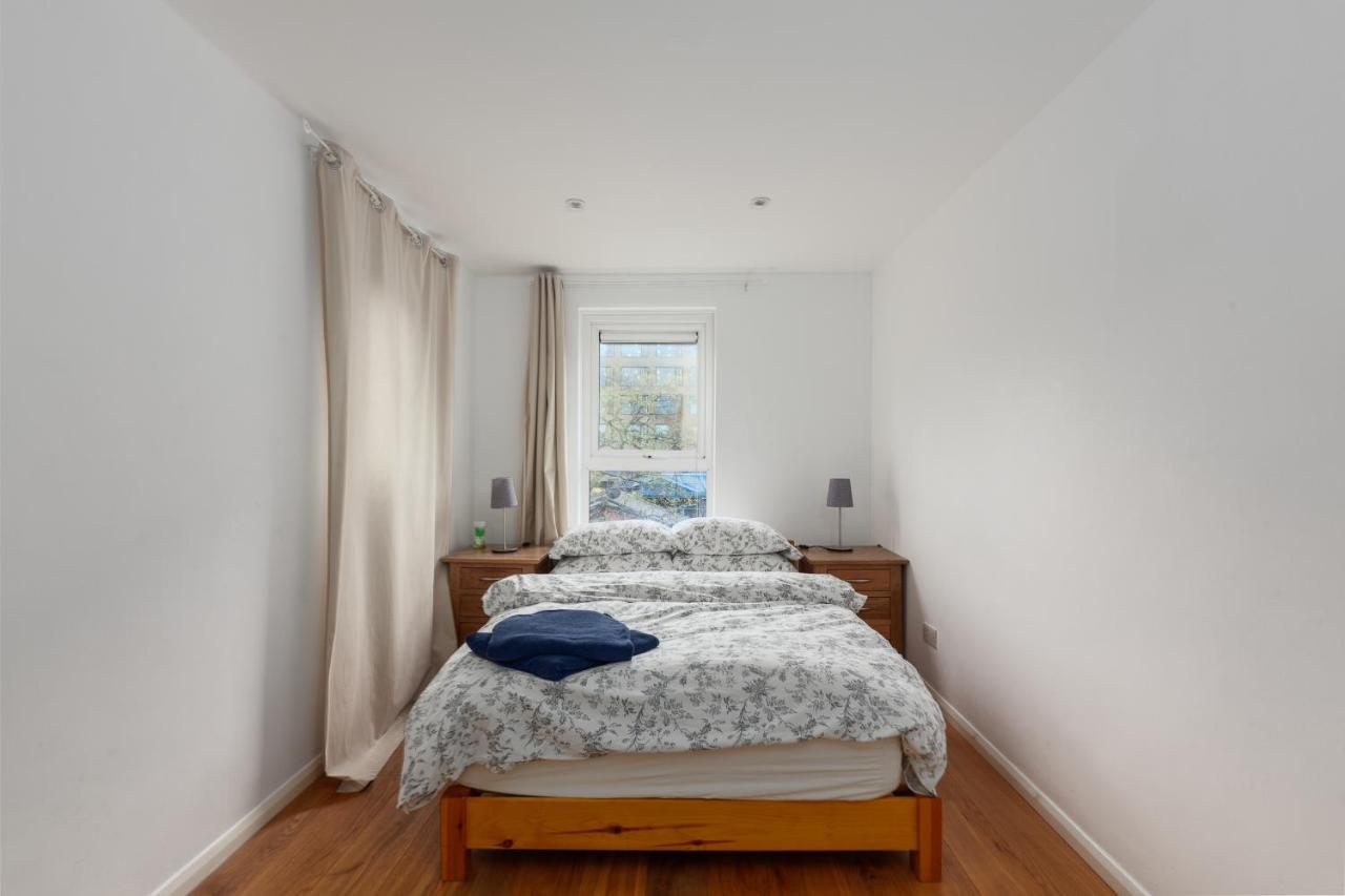 White City Apartment Apartment