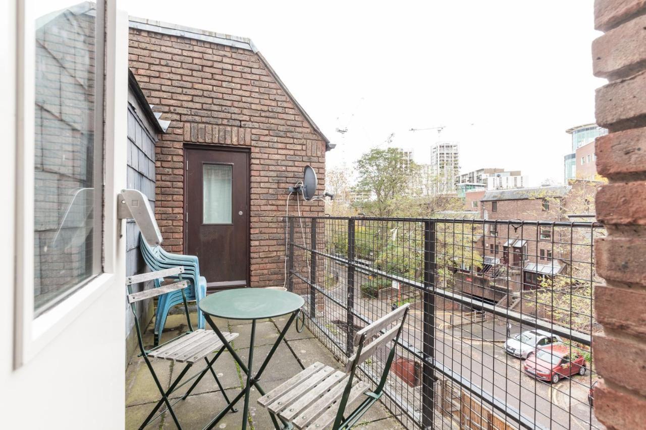 Apartment White City Apartment London