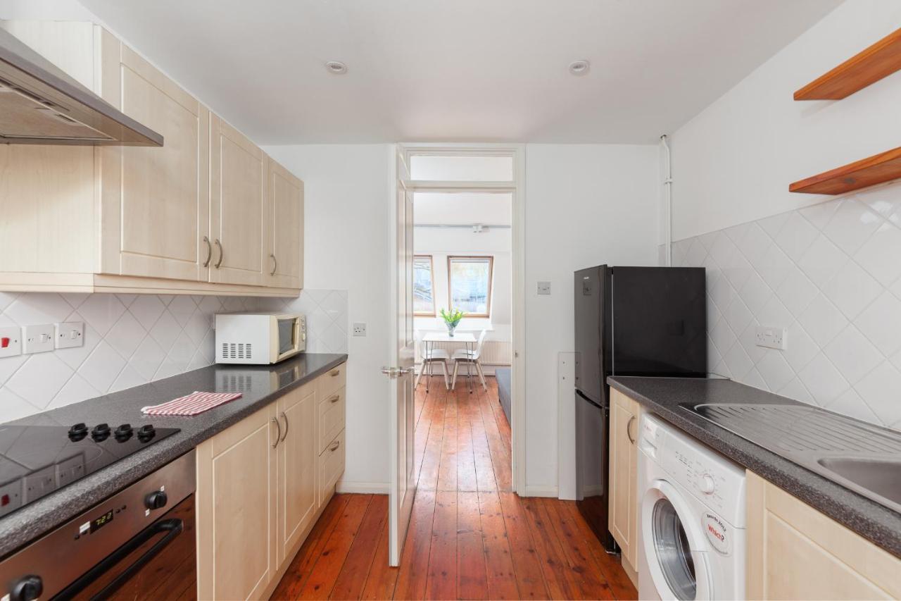 Apartment White City Apartment