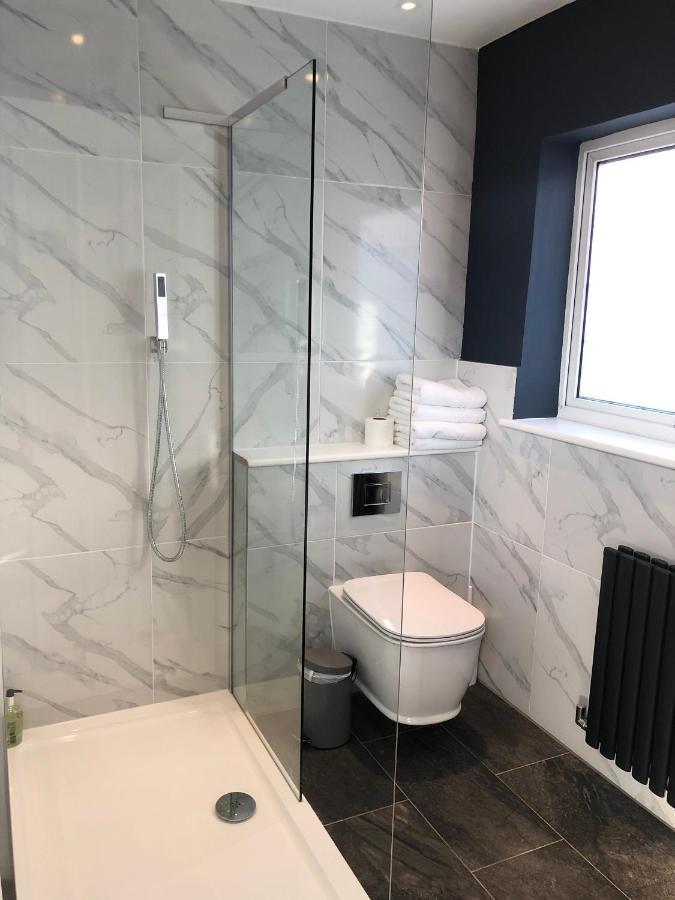 Stylish Maisonette And In Victoria * Londen