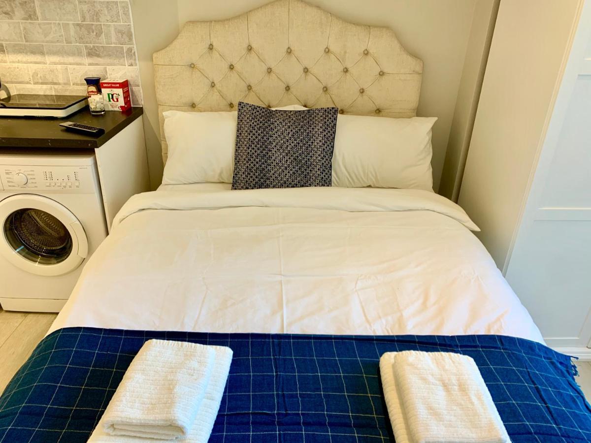 Apartment Studio London